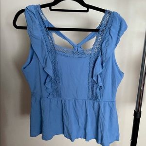 Francessca’s tie back top - women’s XL